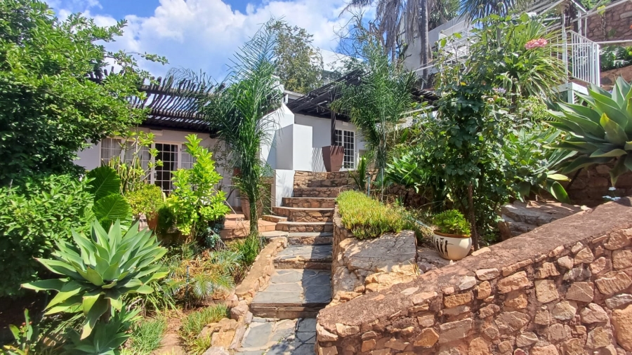3 Bedroom Property for Sale in Kosmos North West